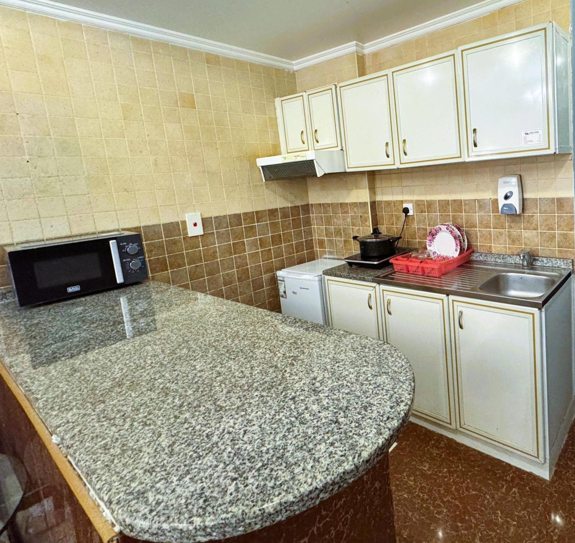 Hafez Hotel Apartments - Al Ras Metro Station Dubaj Zewnętrze zdjęcie