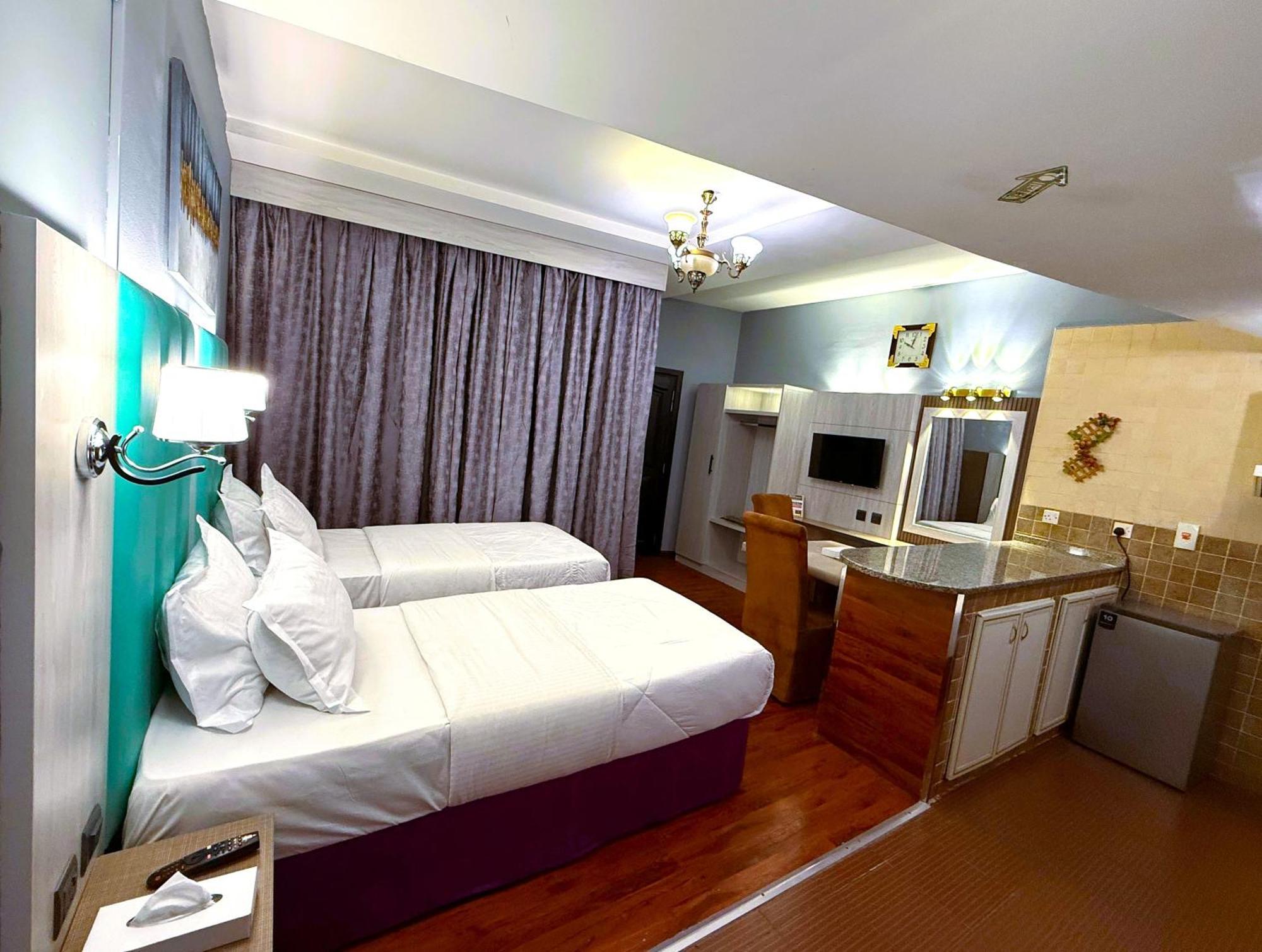 Hafez Hotel Apartments - Al Ras Metro Station Dubaj Zewnętrze zdjęcie