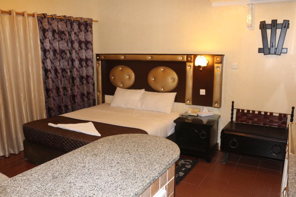 Hafez Hotel Apartments - Al Ras Metro Station Dubaj Zewnętrze zdjęcie