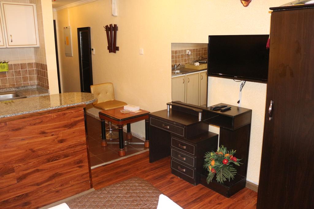 Hafez Hotel Apartments - Al Ras Metro Station Dubaj Zewnętrze zdjęcie